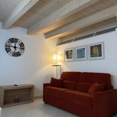 Apartment Il Ferrarese2 *